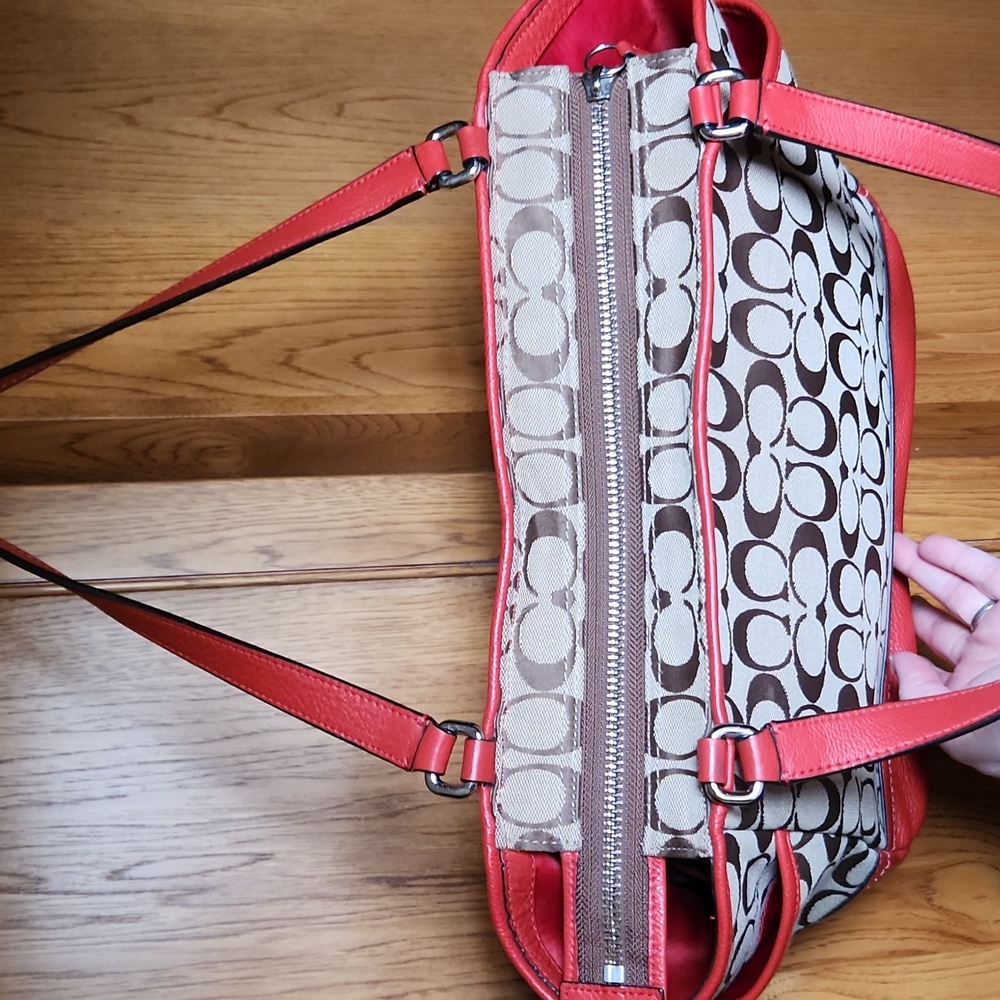 Coach Park Signature Carrie Tote, Red Leather Trim EUC - Picture 6 of 12